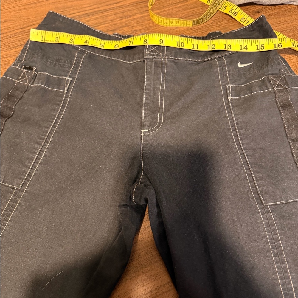 Nike Black Performance Shorts - Picture 4 of 6
